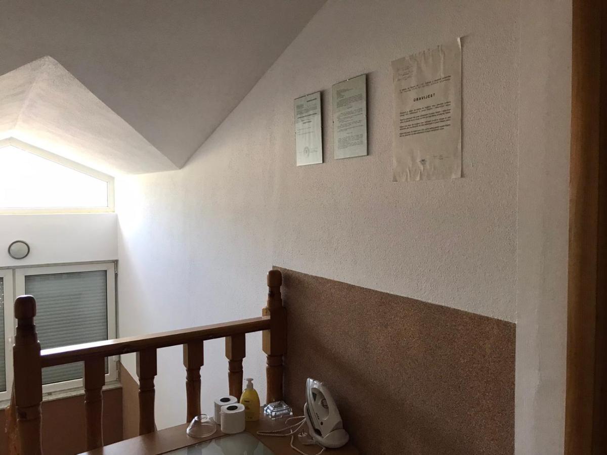 Apartmani Dino Blagaj Esterno foto