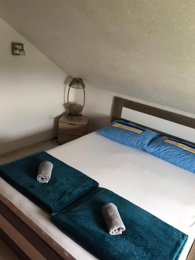 Apartmani Dino Blagaj Esterno foto