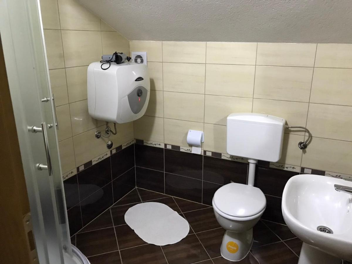 Apartmani Dino Blagaj Esterno foto