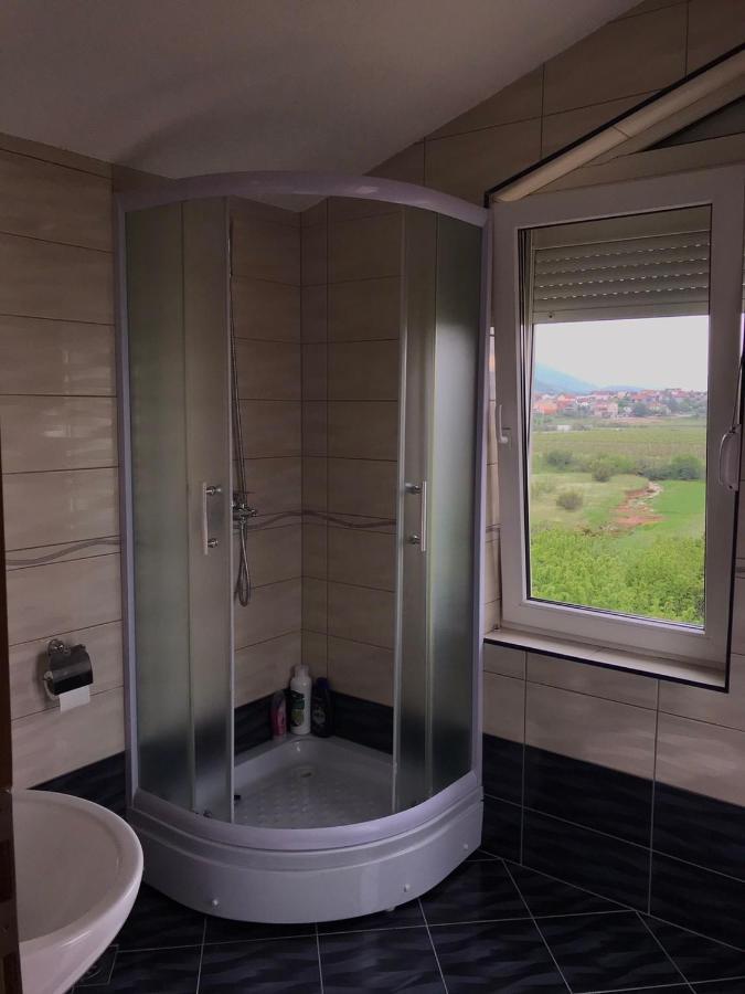 Apartmani Dino Blagaj Esterno foto