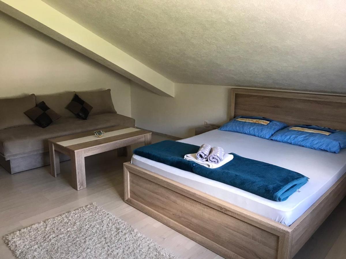 Apartmani Dino Blagaj Esterno foto