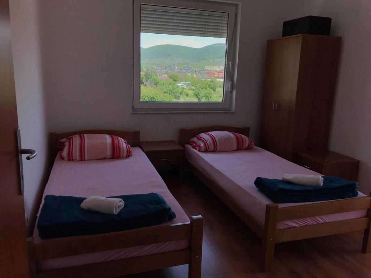 Apartmani Dino Blagaj Esterno foto